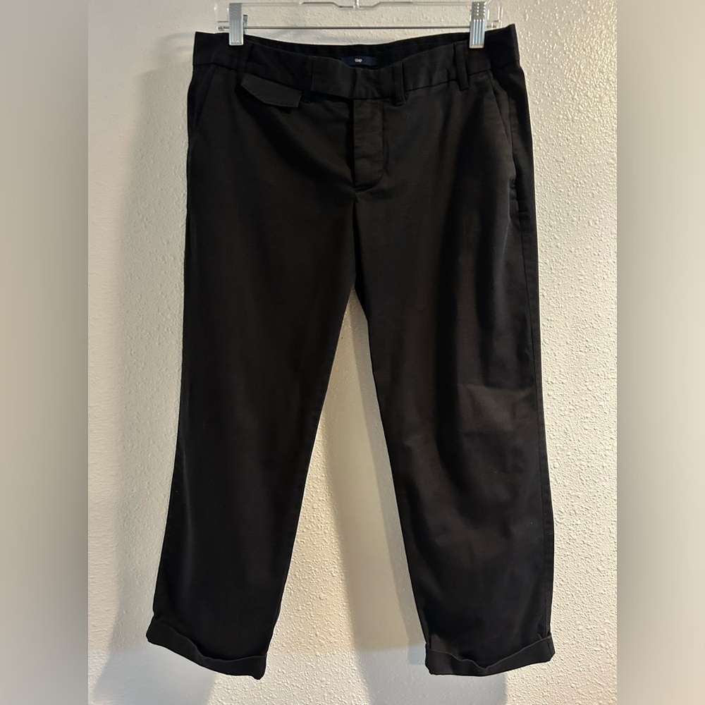 GAP Black Ankle Cropped Pants Relaxed Fit Size 6